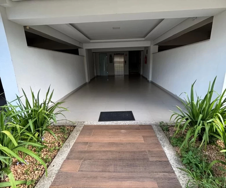 0300- APARTAMENTO DE COBERTURA