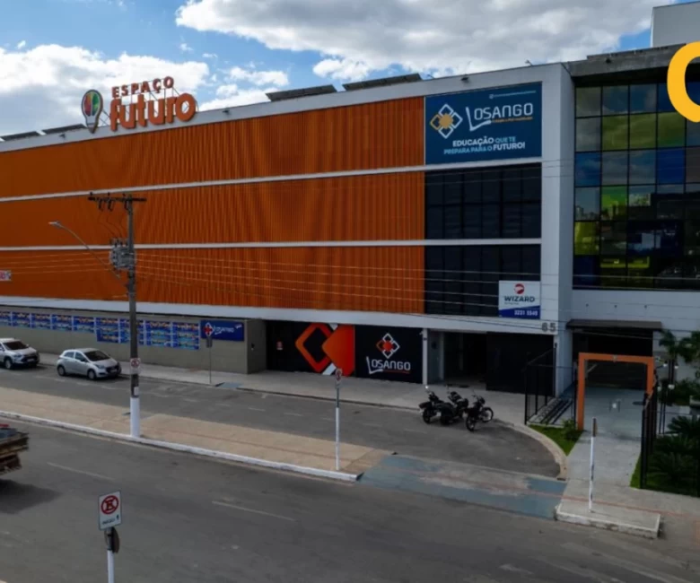 0374- SALAS COMERCIAIS