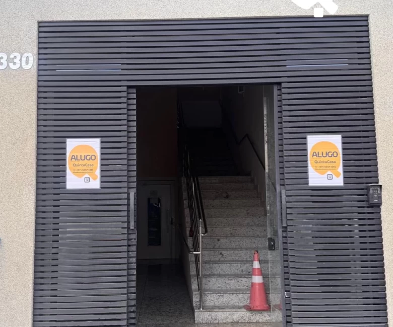 0379- SALAS COMERCIAIS