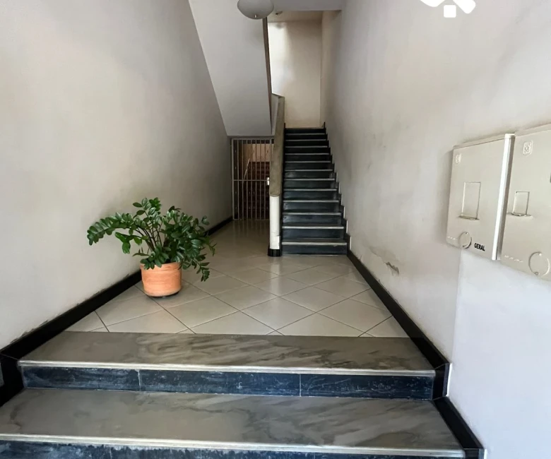 0409- APARTAMENTO
